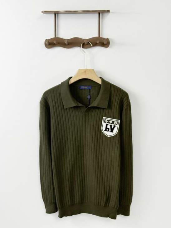 Picture of Louis Vuitton Sweaters _SKULVXS-XLhmtr0247353